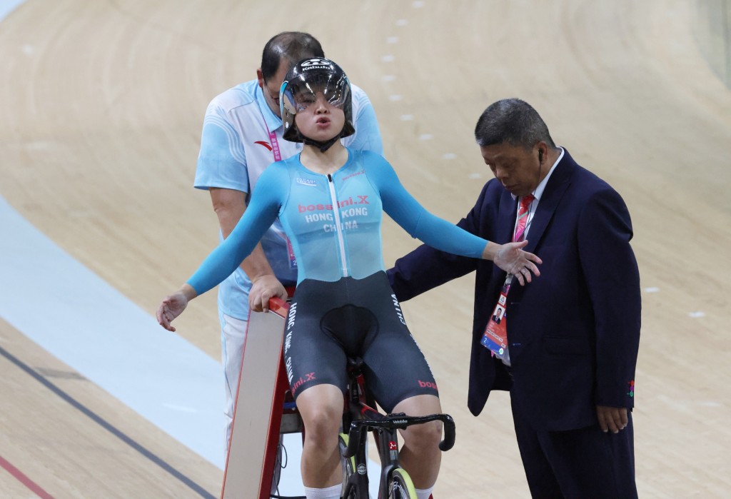 「短組」楊礎搖今日跟隊友出戰女子團體爭先賽。徐嘉華攝