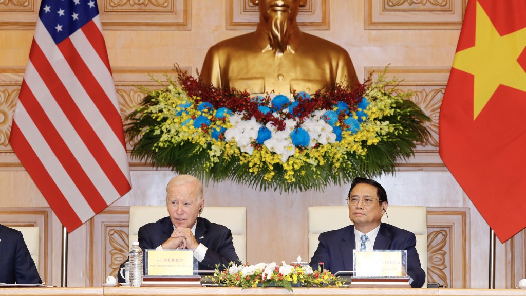 美国总统拜登上月刚访问越南。 美联社
