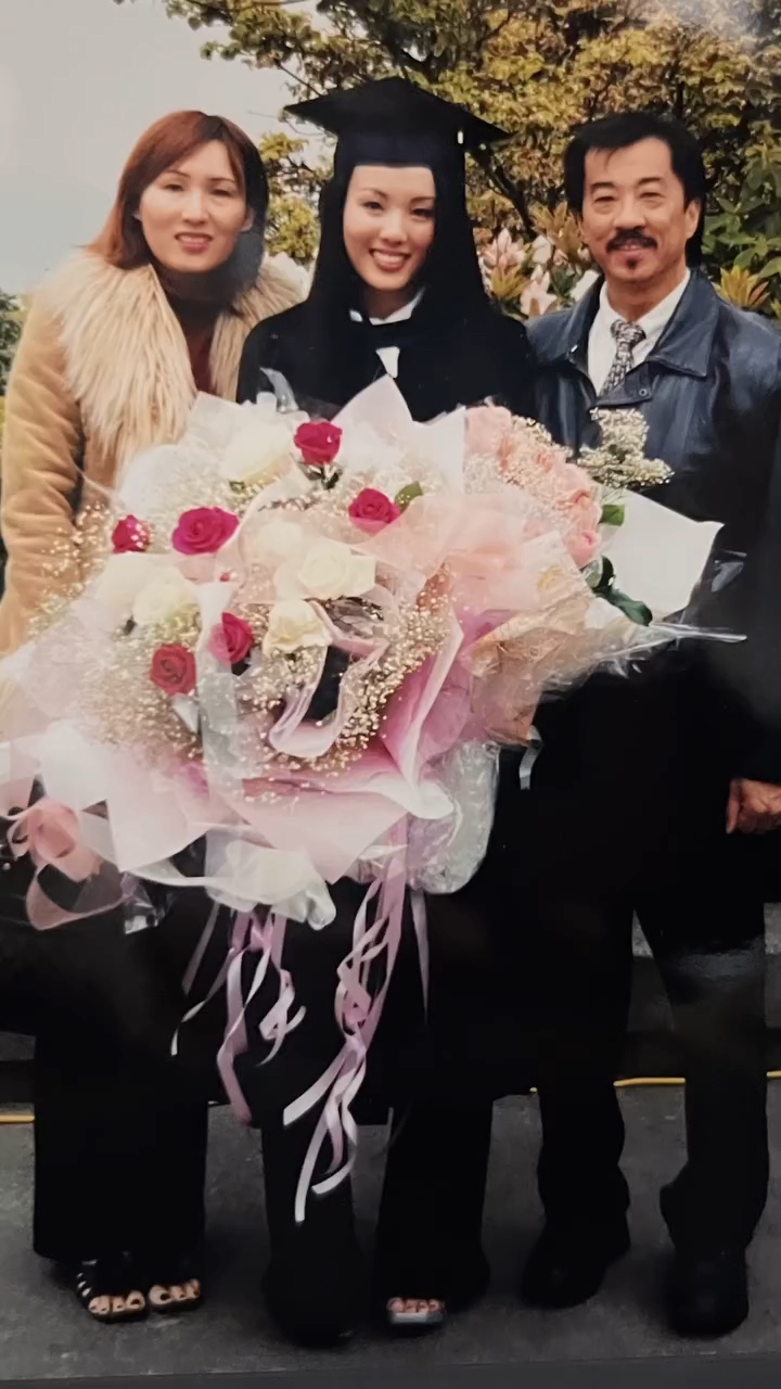 楊洛婷感恩爸爸可以參與每一個重要時刻。 楊洛婷感恩爸爸可以參與每一個重要時刻。