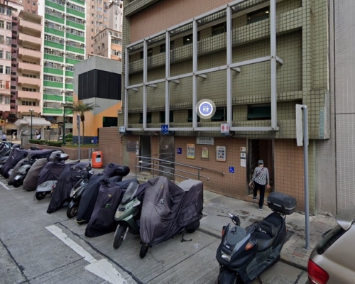 粉麵店附近的海寧街公廁。Google地圖截圖