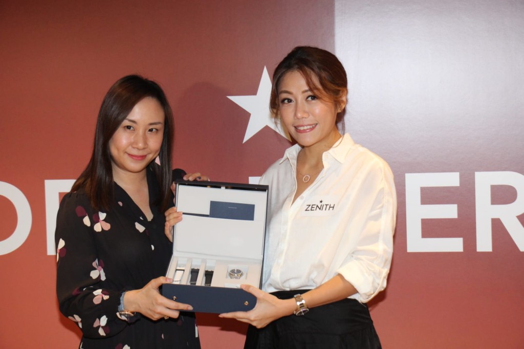 導演彭秀慧（右）都有現身腕表品牌活動。