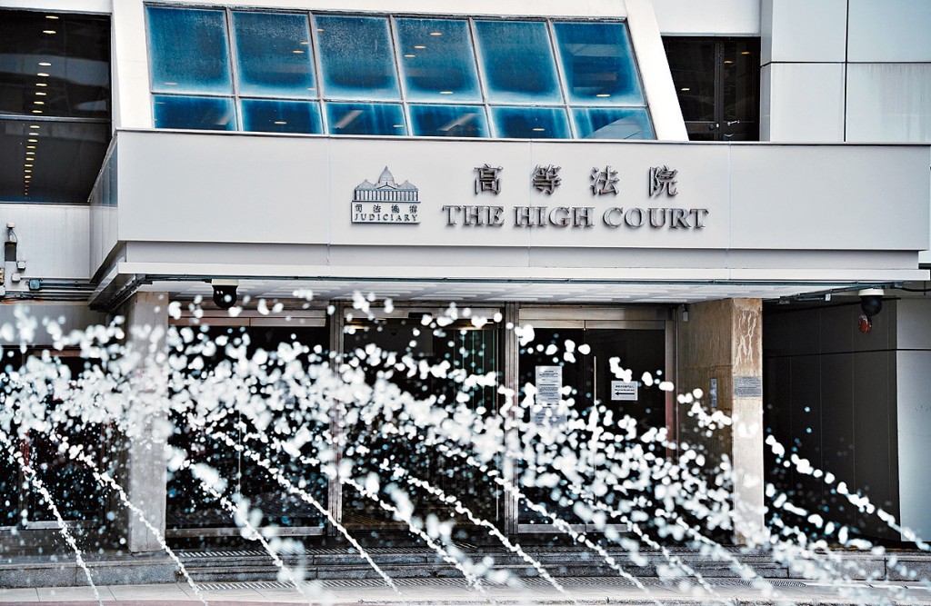 4名涉案南亞裔青年一同否認謀殺罪。