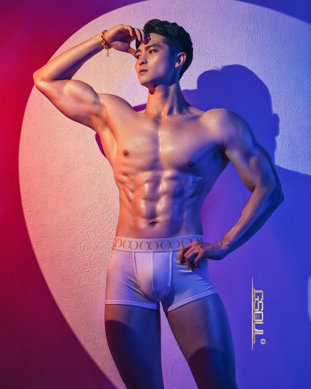 現年25歲。