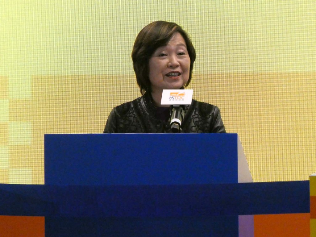 教育局局長蔡若蓮致開幕辭時表示，是次博覽與政府致力提供靈活多元和多階進出升學途徑的方向一致。歐文瀚攝