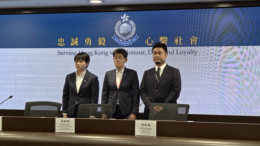 警方交代案情。黃文威攝 警方交代案情。黃文威攝