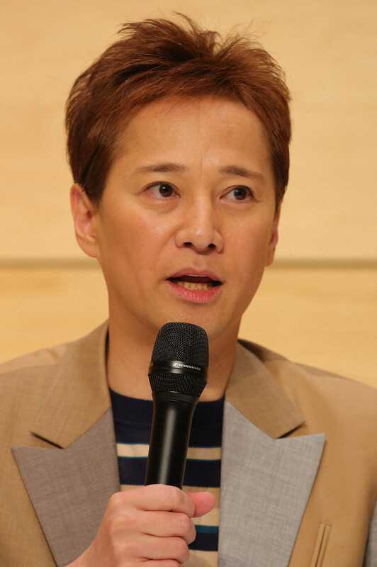 中居的醜聞更揭露富士電視台有製作人安排女主播、女偶像進行「性招待」。 中居的醜聞更揭露富士電視台有製作人安排女主播、女偶像進行「性招待」。