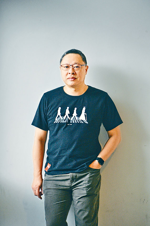 戴耀廷被指提議物色各區內的黃店作為票站。