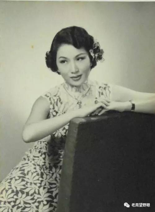 四十年代百乐门的驻唱歌星、后成爲梁实秋夫人的韩菁清。
