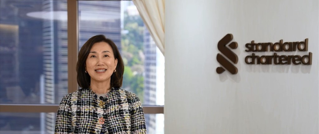 渣打銀行（香港）有限公司香港兼大中華及北亞區行政總裁禤惠儀認為《誠信約章》可提升業界防貪意識，將誠信文化植根同事心中。