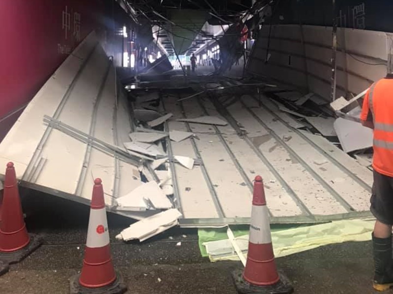 舊中環街市塌假天花。Betty Hong圖片