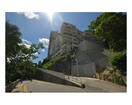 冯耀辉女儿冯依琪7200万购宝云大厦。