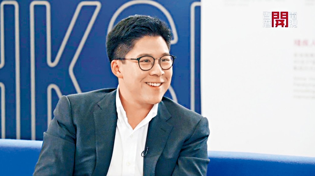 霍啟剛難得大談與老婆的點滴。
