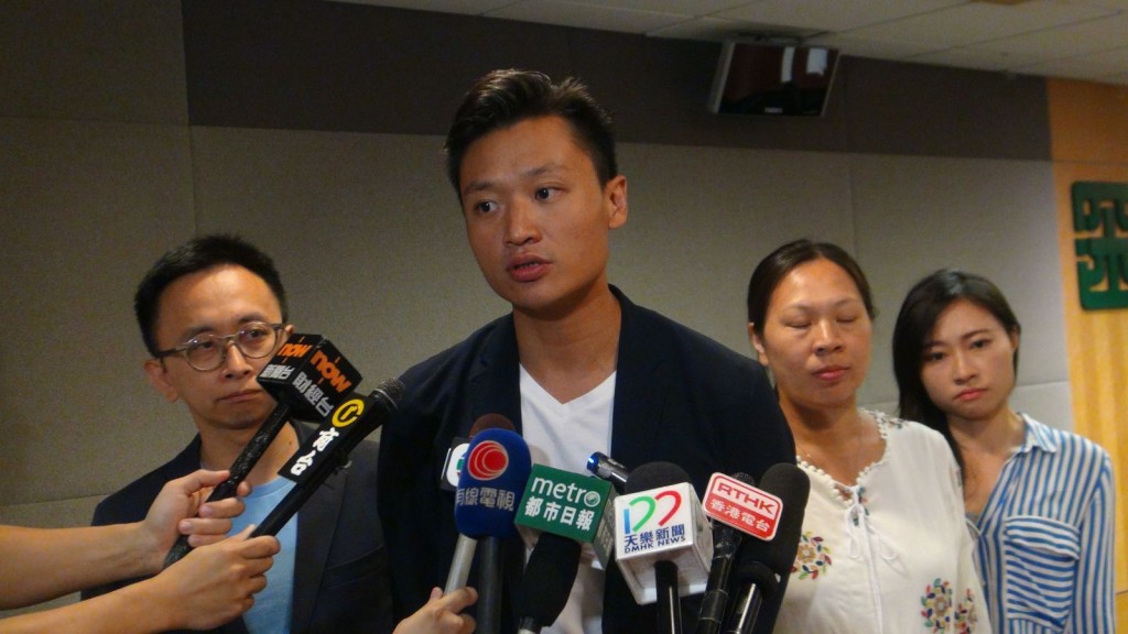 深水埗區議員鄭泳舜