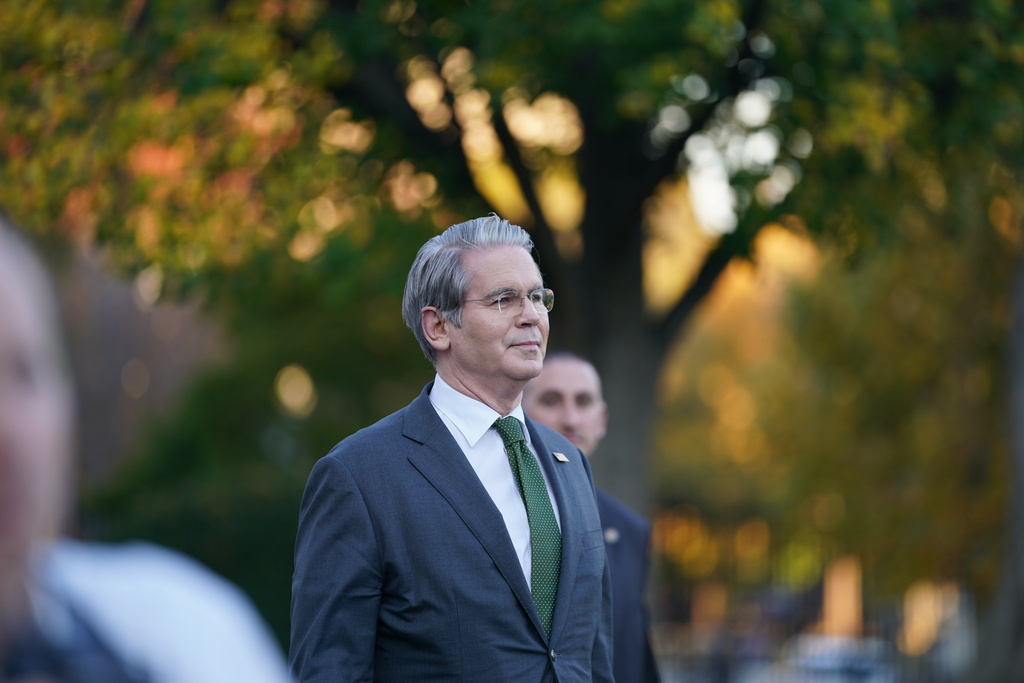 貝森特稱若判決不利，政府仍有很多法律可以援引。美聯社