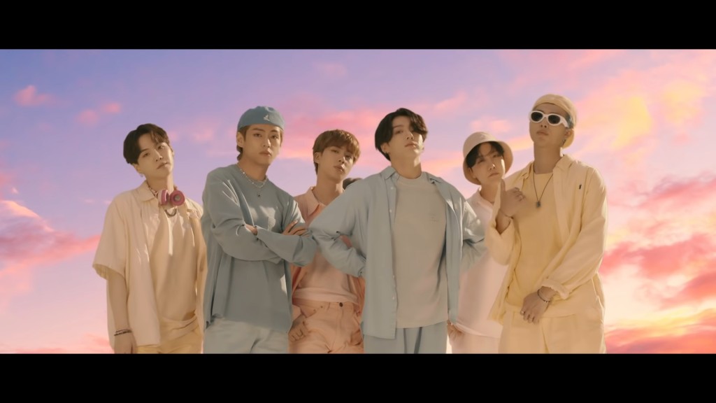 BTS憑歌曲《Dynamite》入圍「最佳流行組合或團體」。