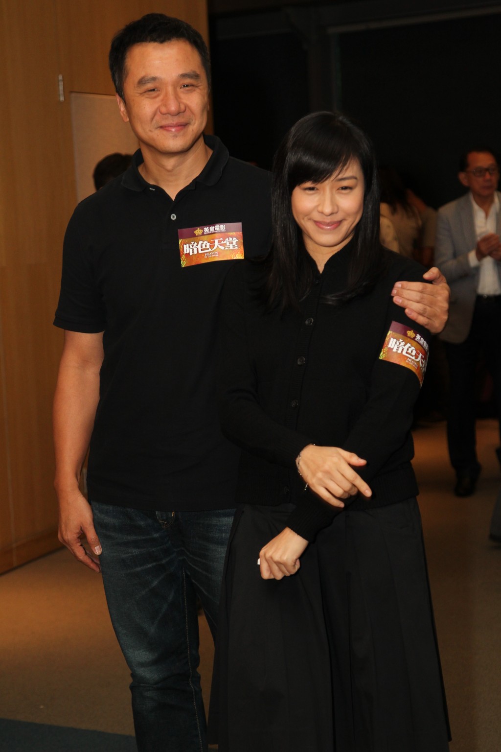 2010年，林嘉欣與導演袁劍偉（左）於6月13日在加拿大註冊結婚。