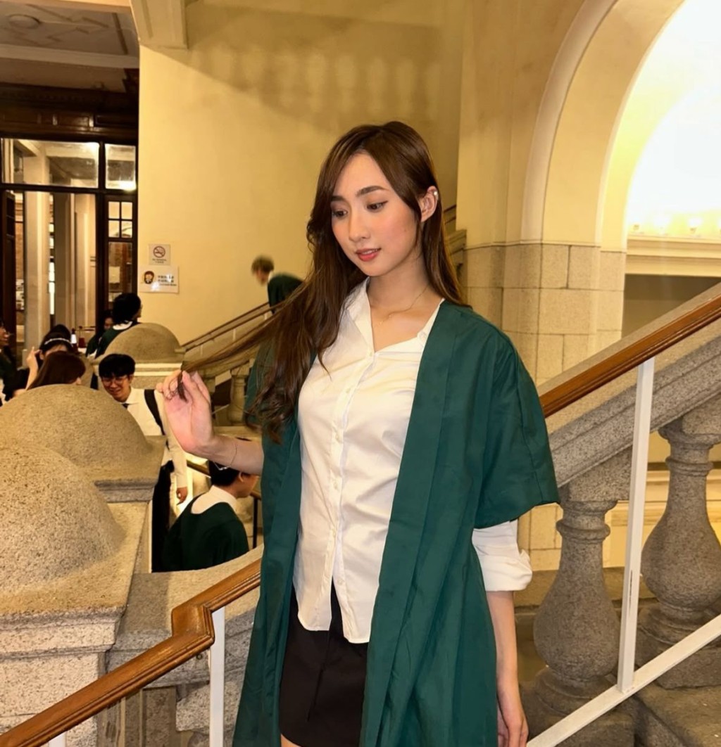 yumi被指「單親長大」的說法非當矛盾。 yumi被指「單親長大」的說法非當矛盾。