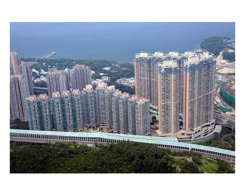 馬鞍山翠擁華庭中層三房885萬沽