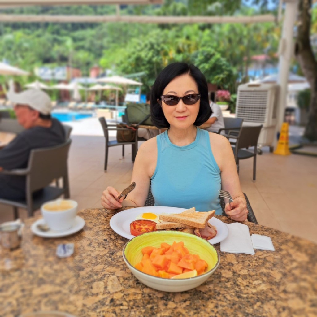 葉劉淑儀的人生一樂便是在運動後會享用一頓美味豐富的早餐。葉劉淑儀Facebook