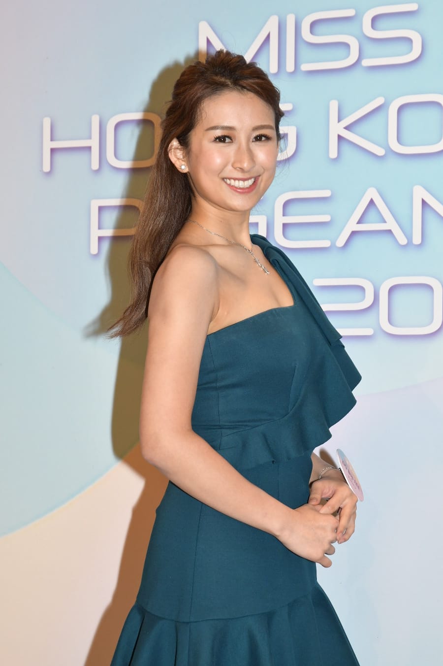 Yancy入圍便被踢爆與何君堯侄仔拍拖。