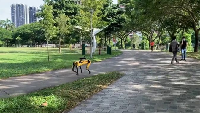 無頭機械狗。網圖