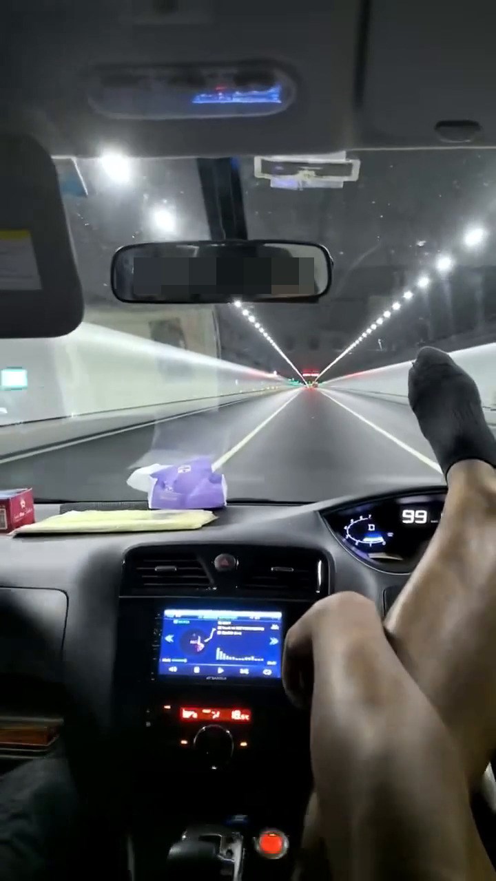 facebook截圖(資料來源:Hui Lam@facebook車cam L(香港群組)) facebook截圖(資料來源:Hui Lam@facebook車cam L(香港群組))