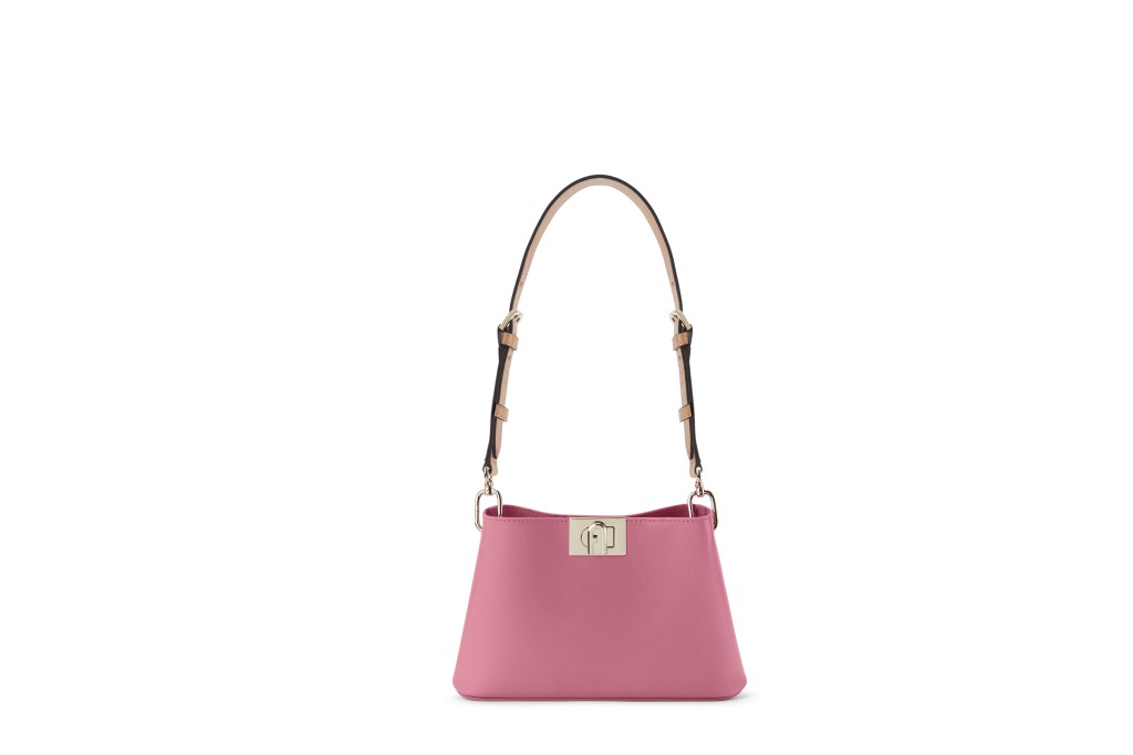 Fleur粉紅色牛皮拼Vacchetta皮革手袋/$3,990/Furla。 