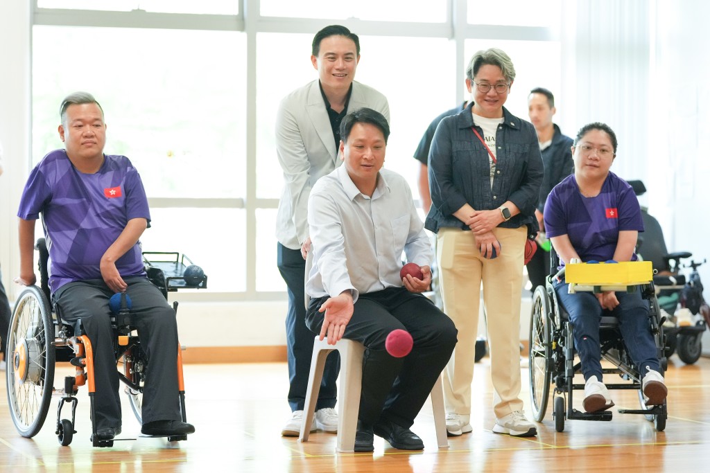 第五届亚洲残疾人运动会 立法会民政及文化体育事务委员会参观港队训练。
