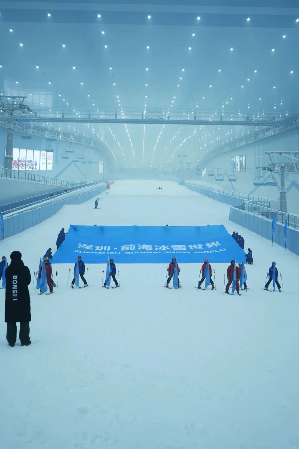深圳前海冰雪世界開業。深圳新聞網