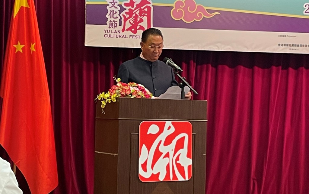 陳振彬致辭時指,相信今年第8屆「盂蘭文化節」能增加宣傳盂蘭文化的效應,凝聚各族群的力量。 陳振彬致辭時指,相信今年第8屆「盂蘭文化節」能增加宣傳盂蘭文化的效應,凝聚各族群的力量。