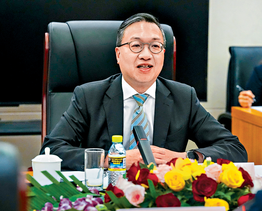 林定國相信，香港仲裁機構有更多機會參與內地業務。