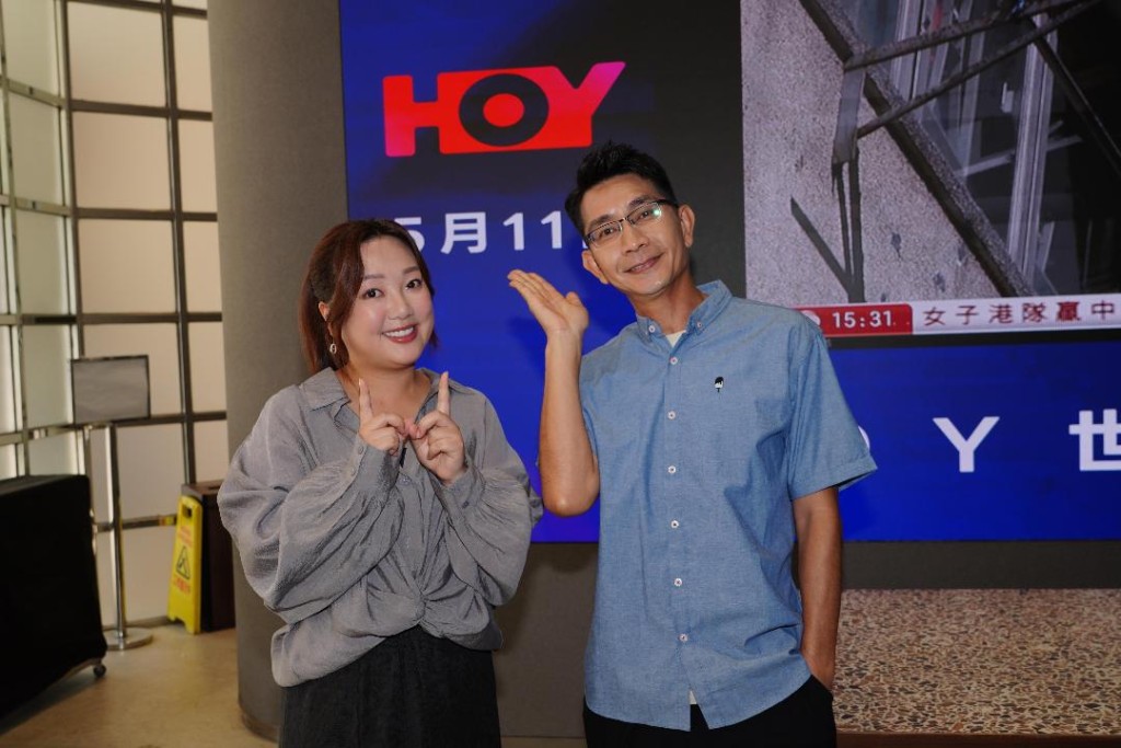 李尚正搞笑話HOY TV轉台徽顏色變「三色台」。