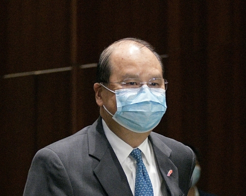 張建宗呼籲議員放下成見、求同存異，為市民謀福祉。資料圖片