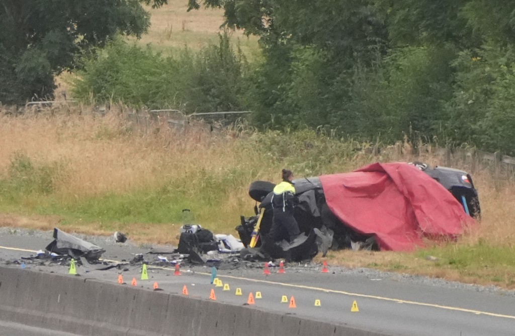 愛爾蘭基爾代爾郡發生兩車相撞事故，造成5名少年死亡，另有4人送院治理。路透社