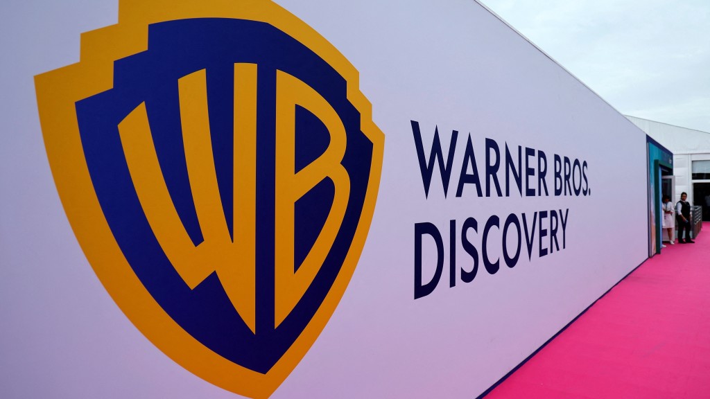 Warner Bros. Discovery求售。  路透社