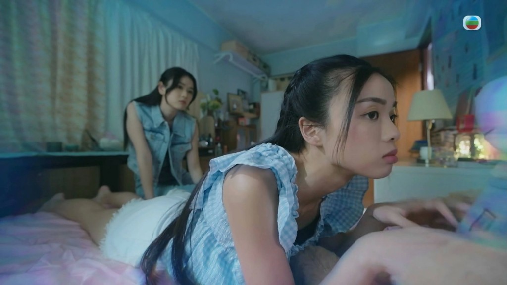 文凱婷飾演年輕版Kate（張曦雯）。