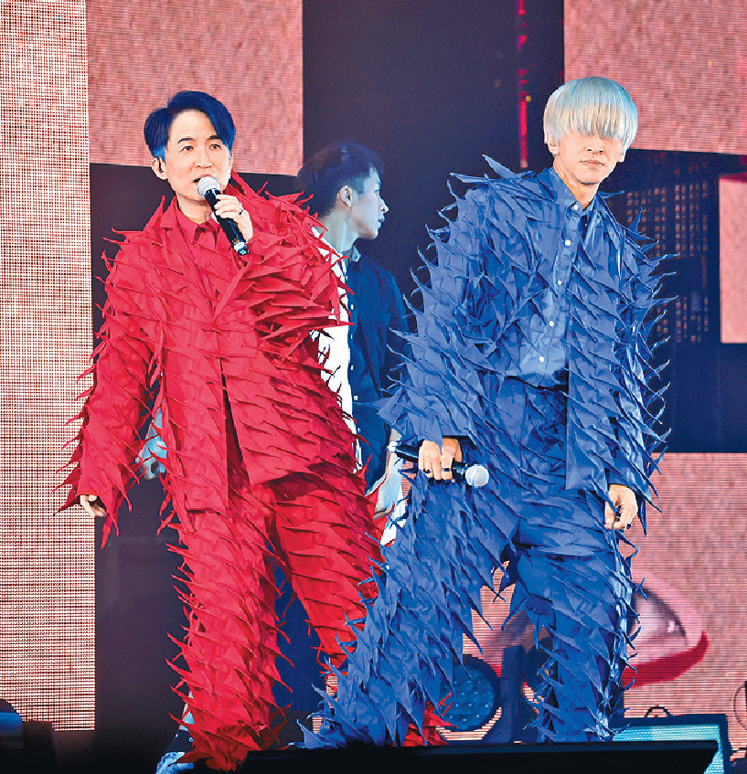 ■艾粒預告明年開演唱會Part 2。