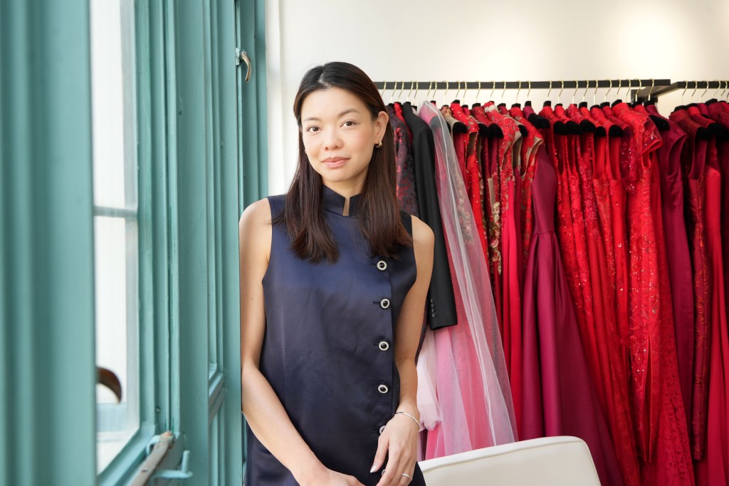 Julie Liu不諱言喜歡做生意,是以其學士與碩士學位所修讀的,都不是設計相關科目。 Julie Liu不諱言喜歡做生意,是以其學士與碩士學位所修讀的,都不是設計相關科目。