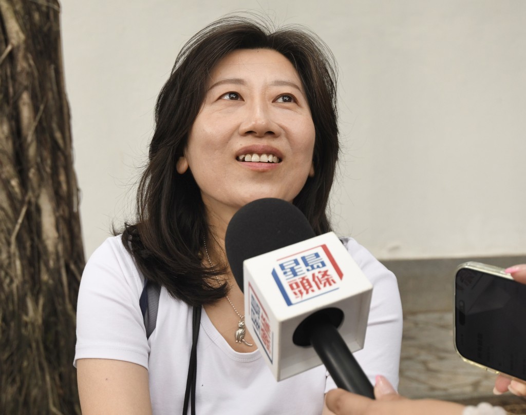 杜小姐專程在長假期來港參觀。