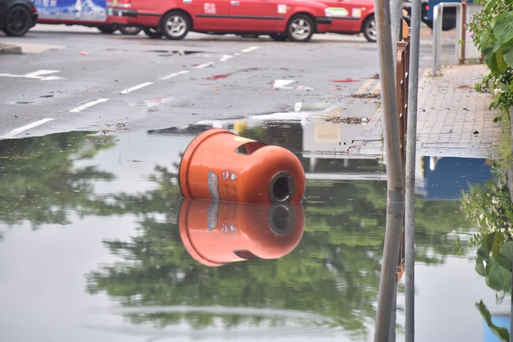 干诺道西水浸。