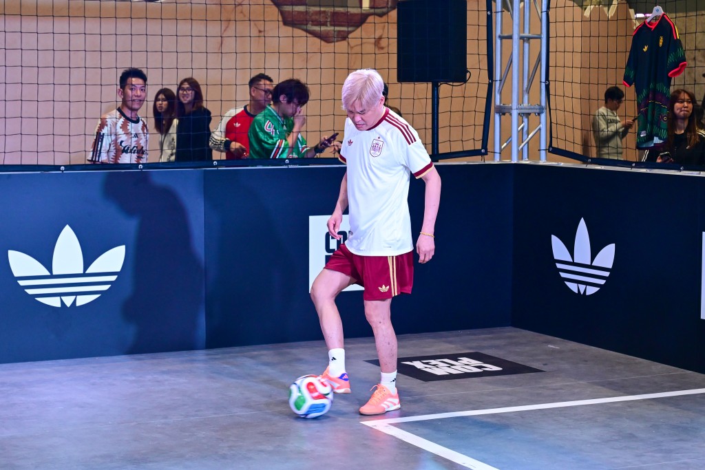 區偉倫指羨慕現在更多人入場睇波。攝影：魏國謙