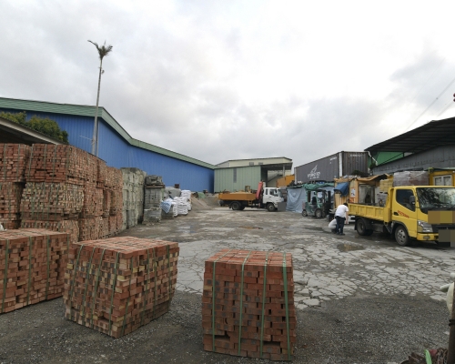 報告指，不少營運商租用新界空置農地進行物流作業，導致「棕地問題」的出現。 資料圖片