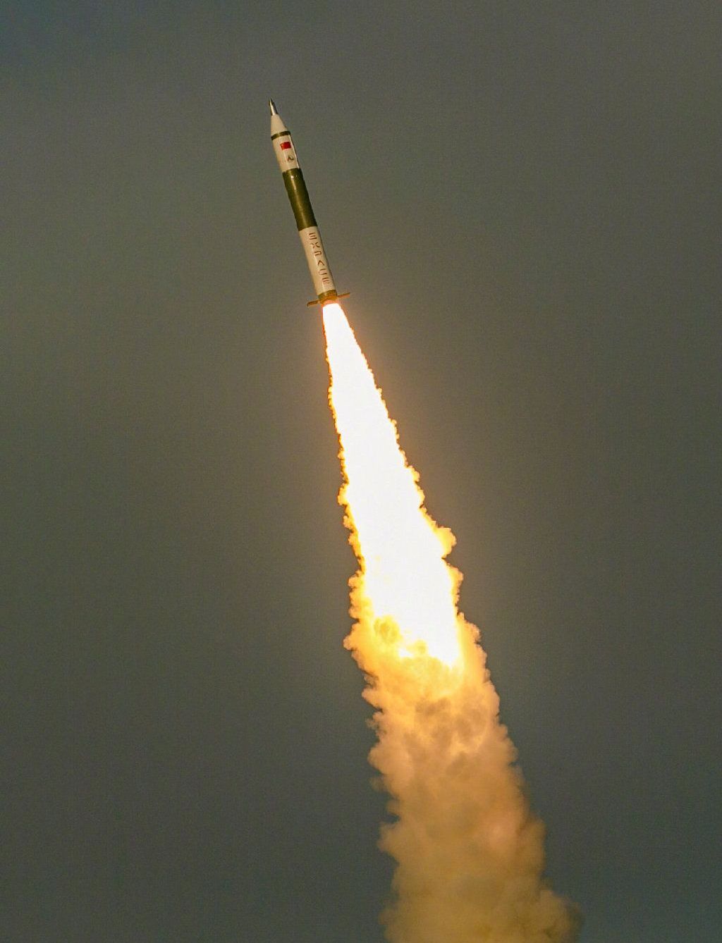 快舟十一號固體運載火箭具有移動測試對接、移動發射、移動雲測控等特點，更好地滿足衛星規模化、高密度、快速發射的需求。