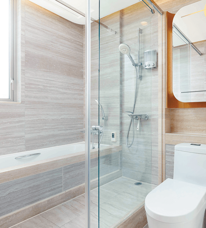 浴室光洁企理，独立浴间设计，有助乾湿分离。