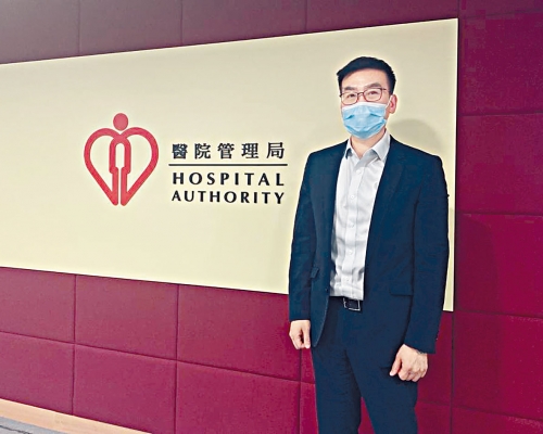 ■賴偉文表示,即使院友沒有感染,亦需定期消毒。