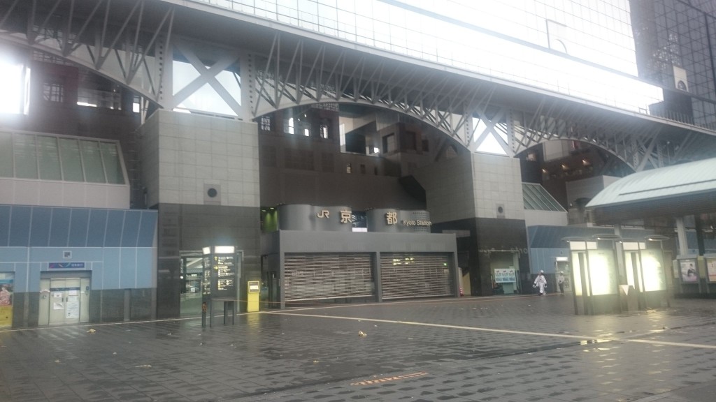 京都車站暫時封閉。網上圖片