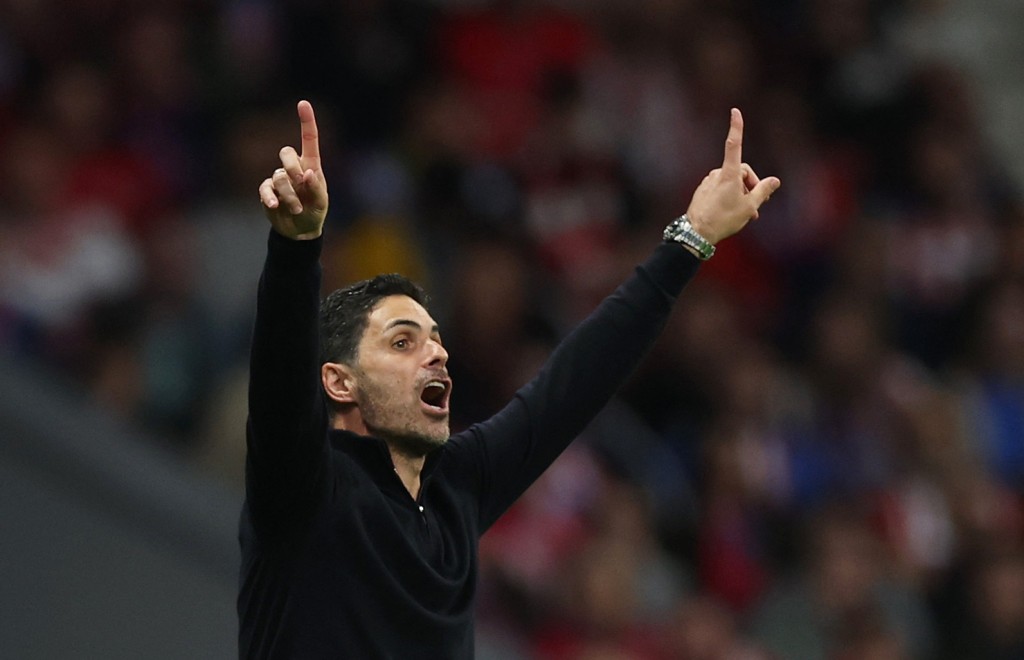 阿迪达今场继续采取稳打稳扎的踢法。路透社