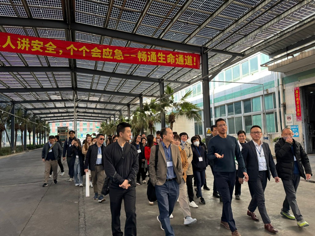 代表團希望將深圳龍崗的成功經驗帶回本港。