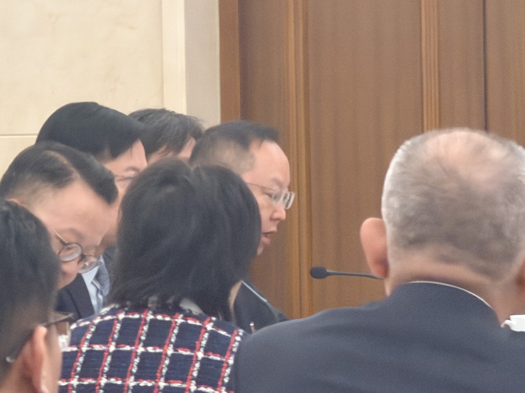 港区人大代表陈仲尼。 港区人大代表陈仲尼。
