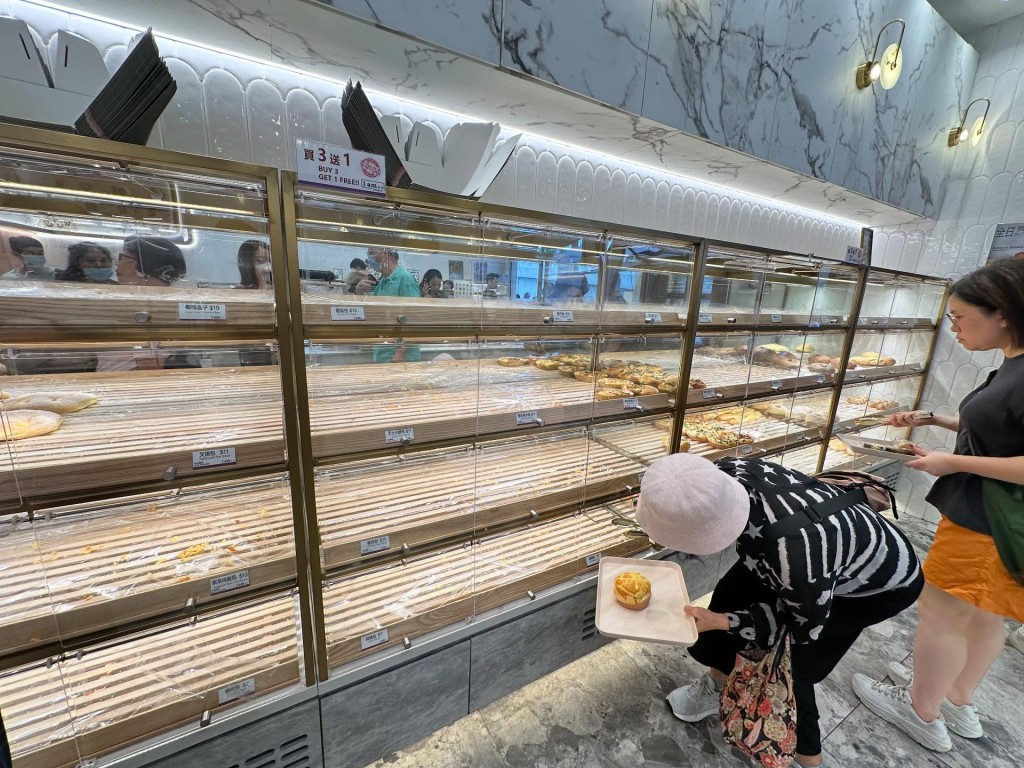麵包店出現全「吉舖」奇景 麵包店出現全「吉舖」奇景